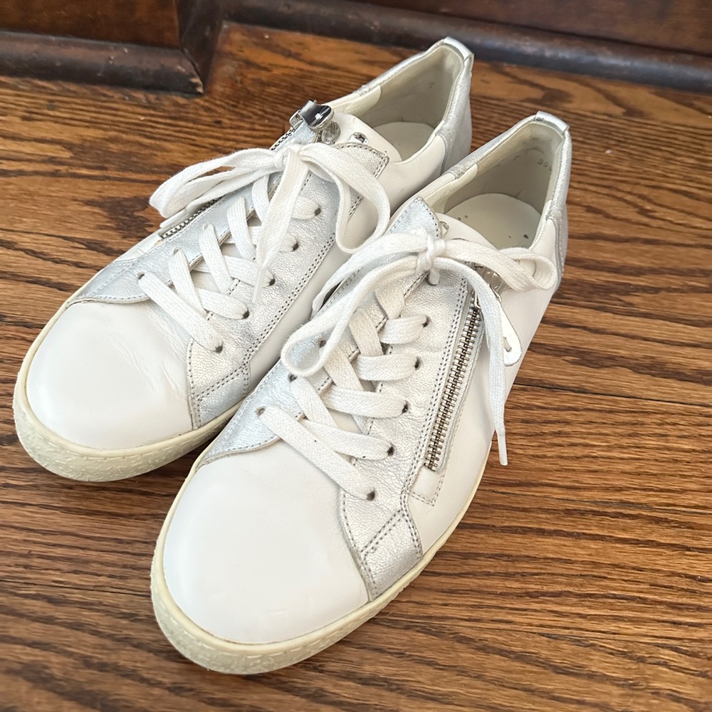 Paul Green White and Silver Sneakers